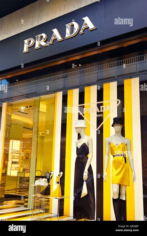 prada store düsseldorf|Duesseldorf .